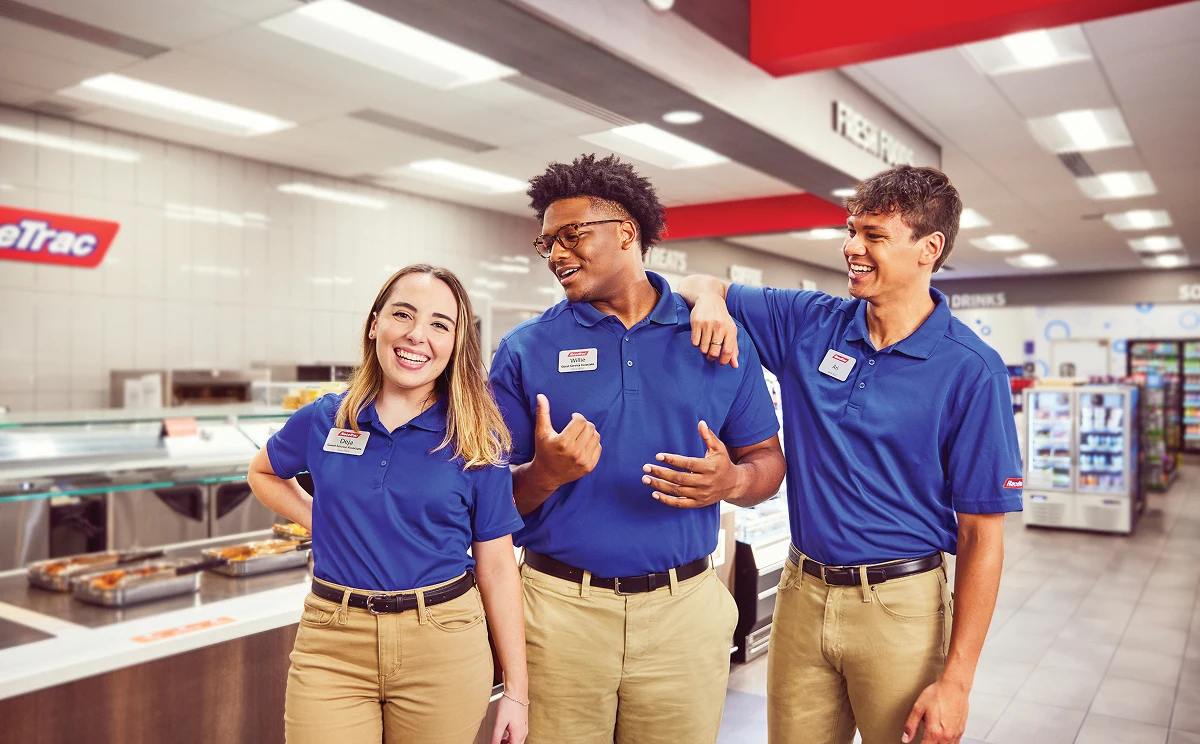 racetrac-careers-two-column-about-us (1).webp